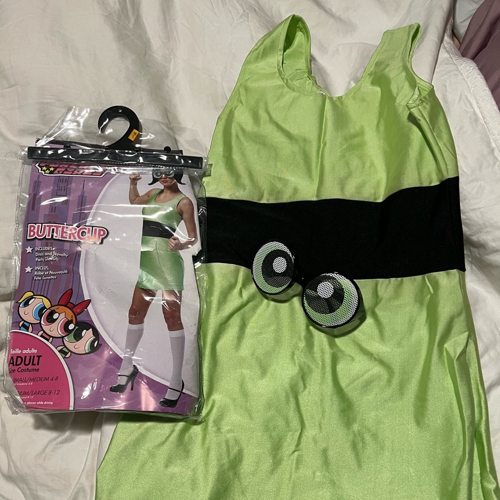 Power, puff girls, buttercup dress, and glasses included new